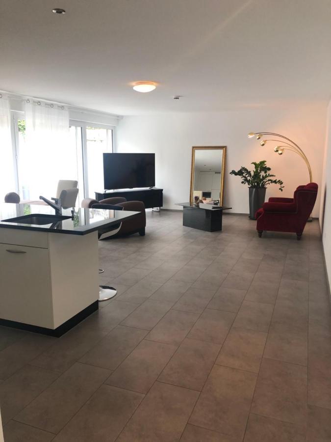 Hotel Hippel Krone Kerzers Экстерьер фото